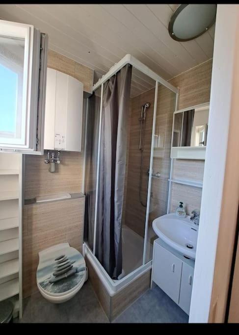Small Studio For Two - Ferienwohnung Fuer Zwei 巴特莱辛哈尔 外观 照片